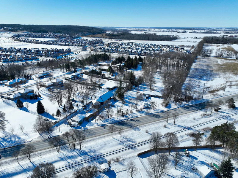 19452 Holland Landing Rd, East Gwillimbury, L9N 1M8 | Image 2