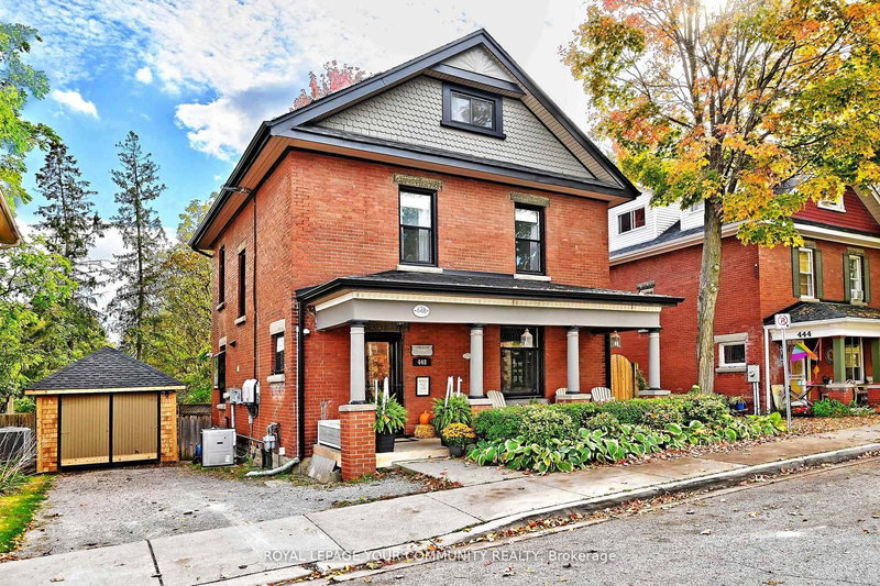 448 Timothy St, Newmarket, L3Y 1P8 | Image 2