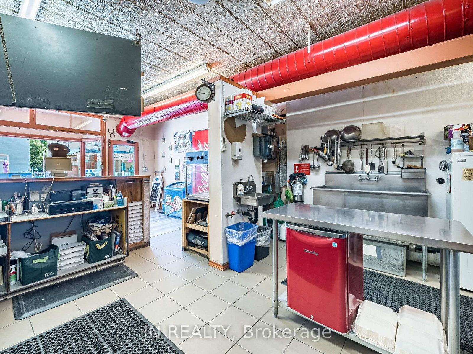 289 Main Street - Photo 16