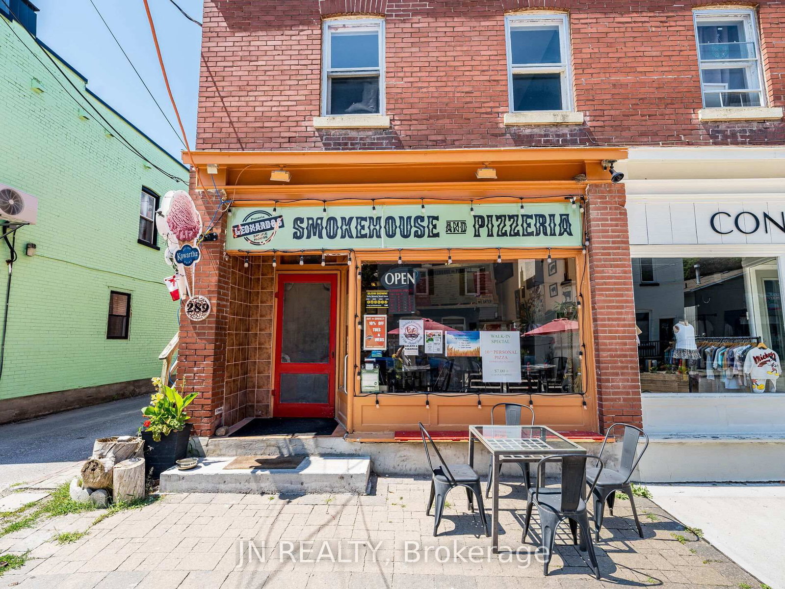 289 Main Street - Photo 5