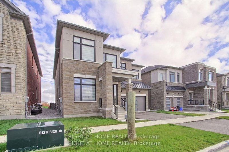 9 Backhouse Dr, Richmond Hill, L4E 1M8 | Image 3