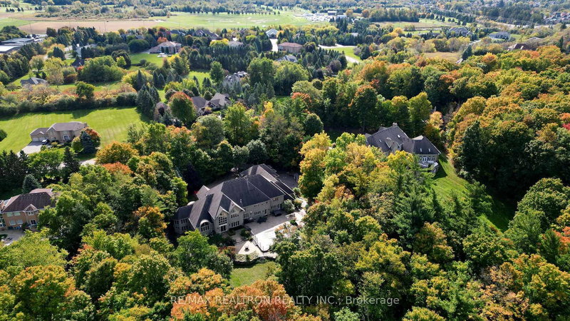 65 Offord Cres, Aurora, L4G 3G8 | Image 3