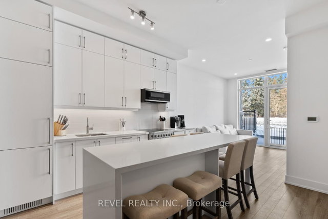 123 - 2075 King Rd Road