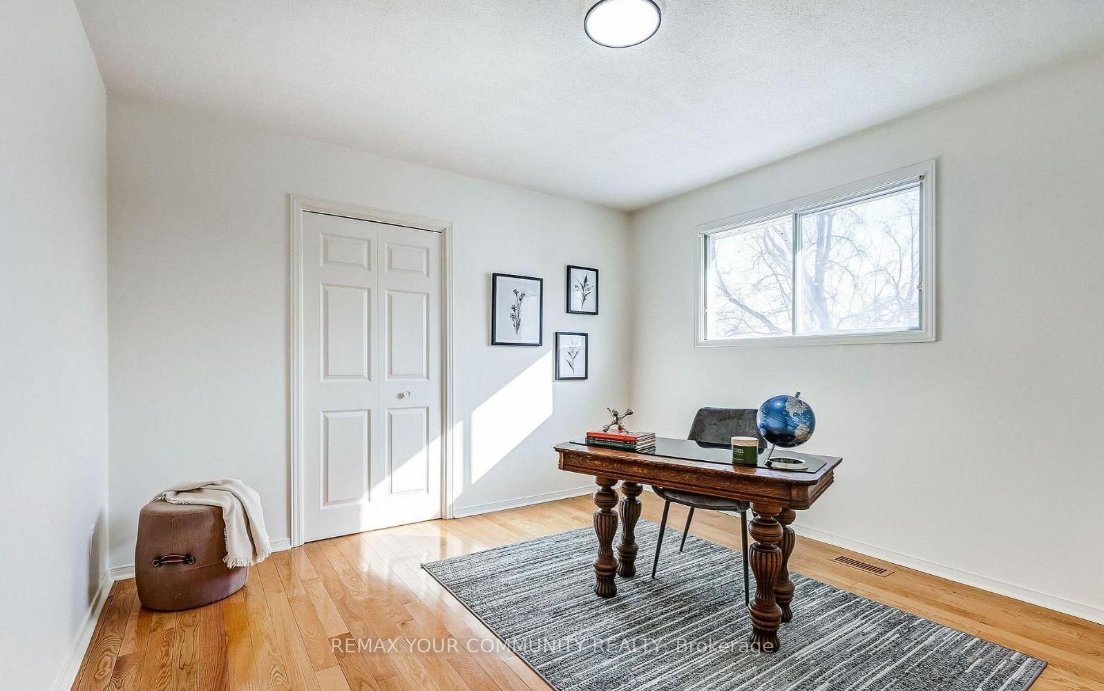 Detached House for sale at 37 Mackay Drive, Richmond Hill, Ontario, L4C 6N9 - South Richvale - MLS: N12750320