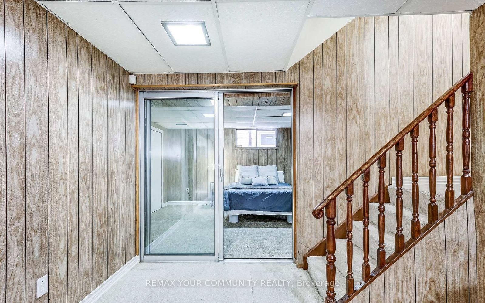 Detached House for sale at 37 Mackay Drive, Richmond Hill, Ontario, L4C 6N9 - South Richvale - MLS: N12750320