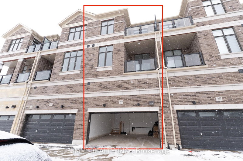 1525 19th Ave, Richmond Hill, L4S 0N9 | Image 2