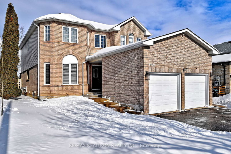 1128 Corrie St, Innisfil, L9S 1W9 | Image 3