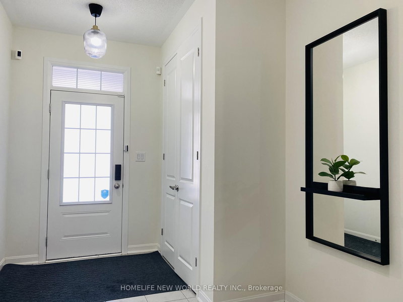 85 Casely Ave, Richmond Hill, L4S 0K7 | Image 2