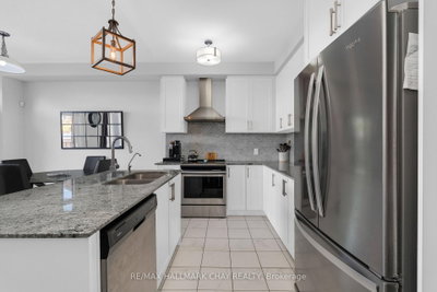 46 Clifford Crescent — photo 5