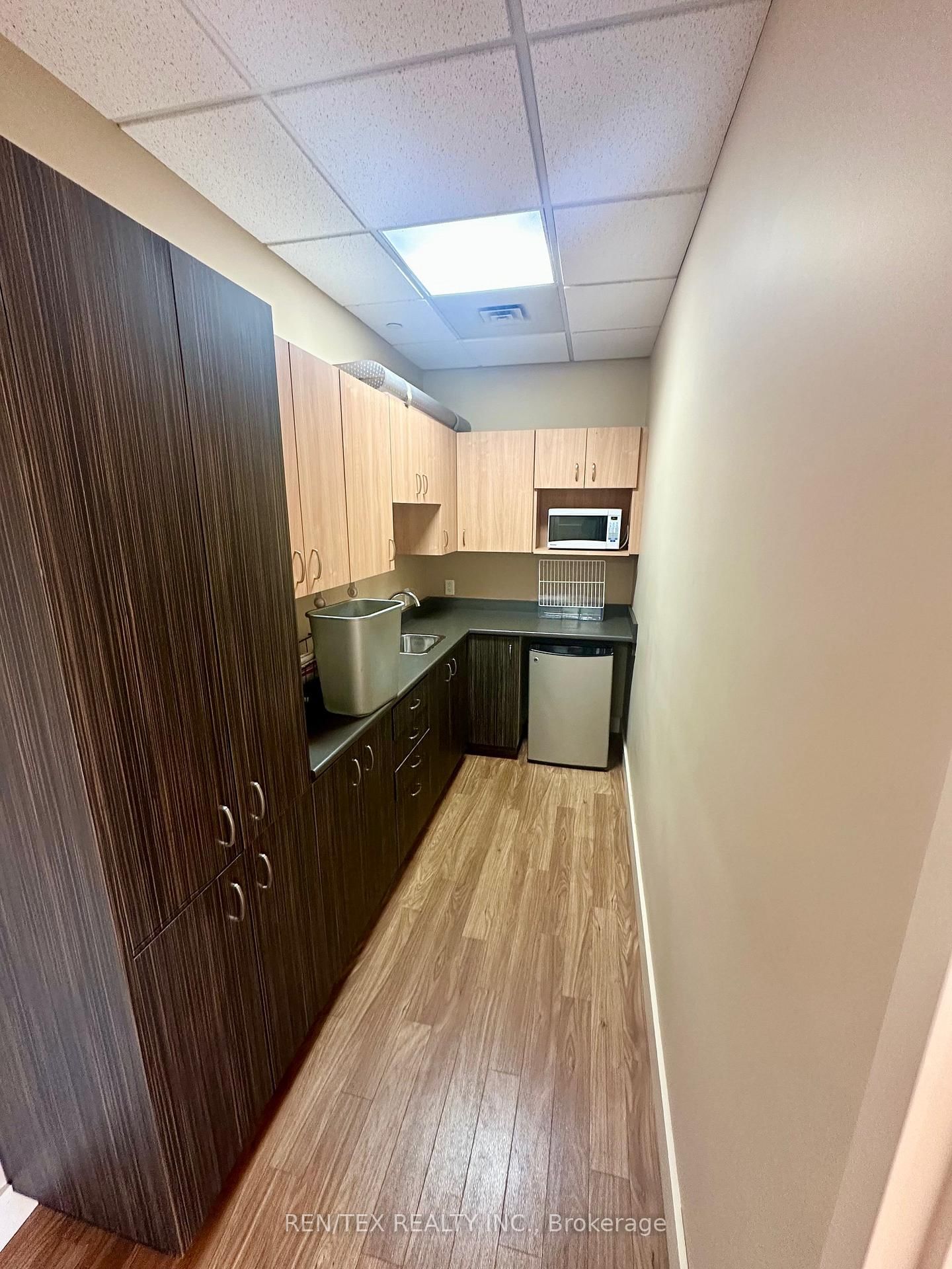 4600 Highway 7, Unit 170 - Photo 7