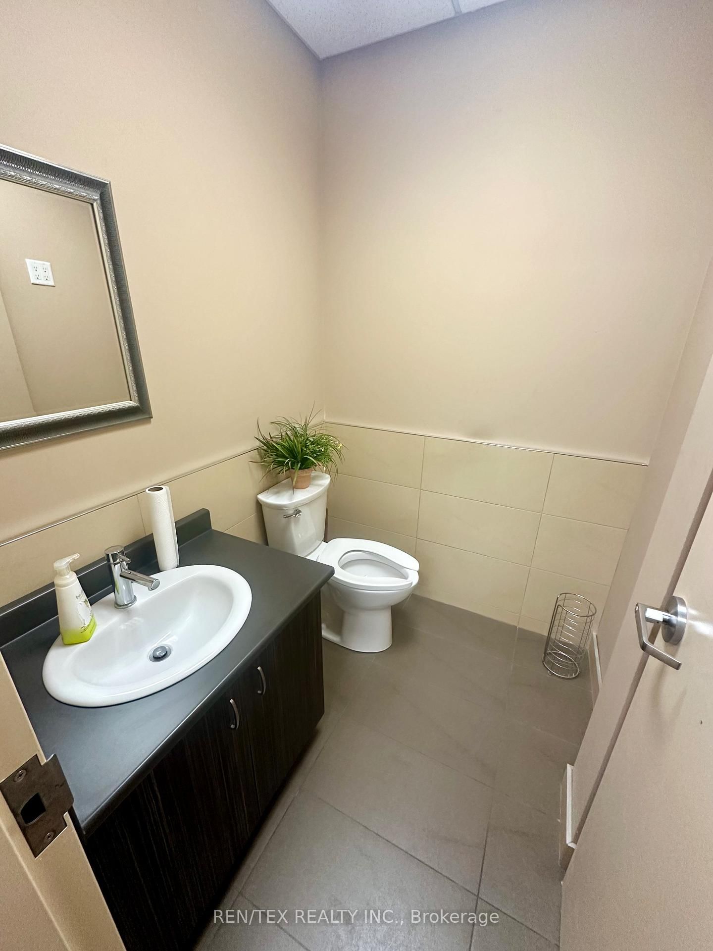 4600 Highway 7, Unit 170 - Photo 8