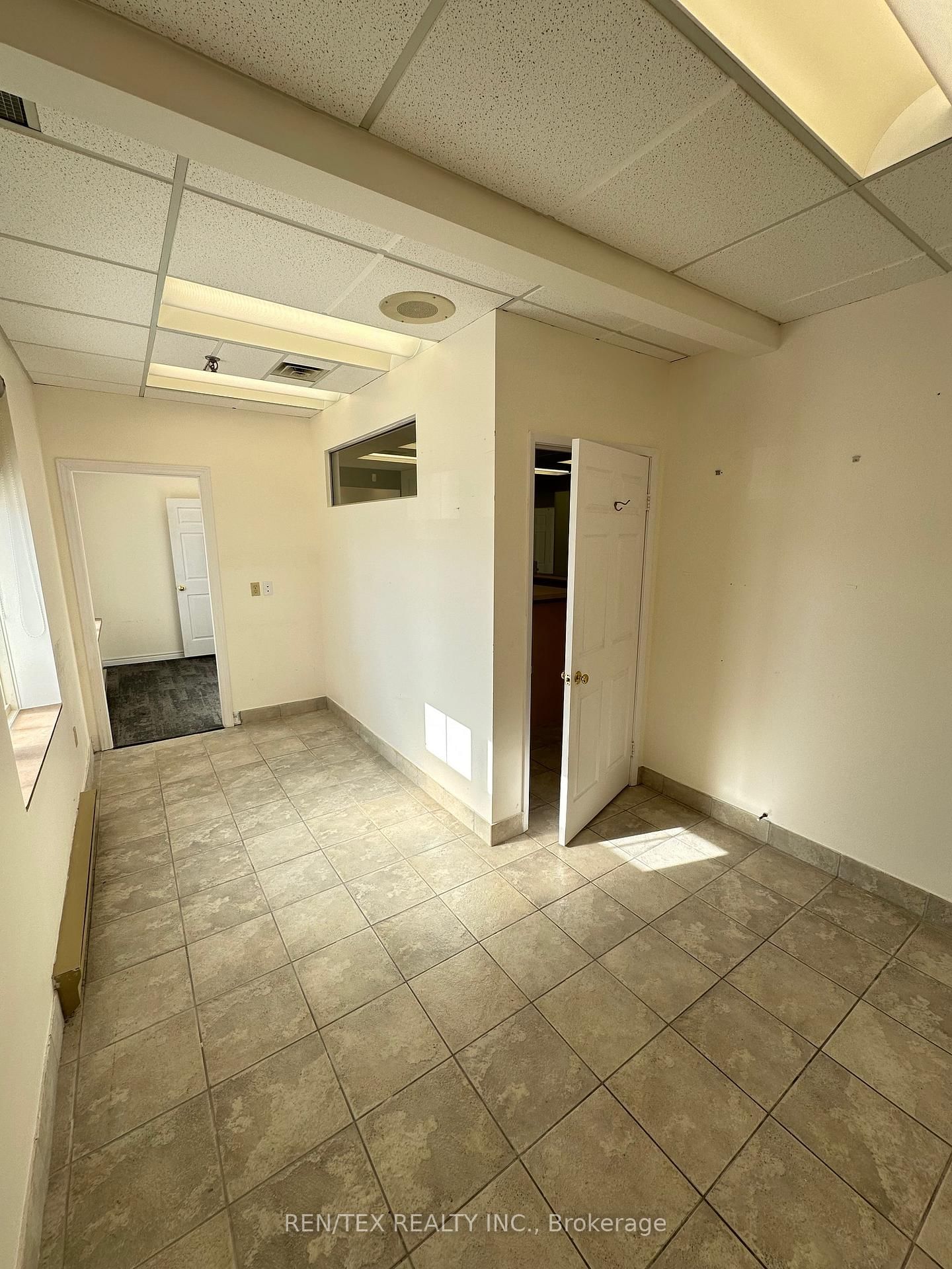4600 Highway 7, Unit 105 - Photo 12