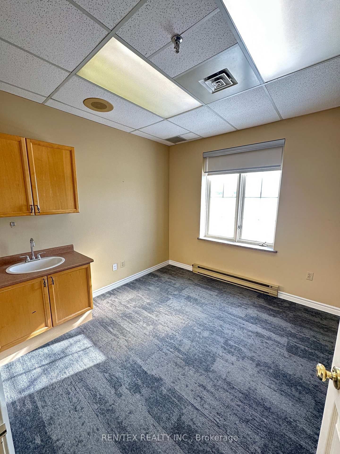 4600 Highway 7, Unit 105 - Photo 9