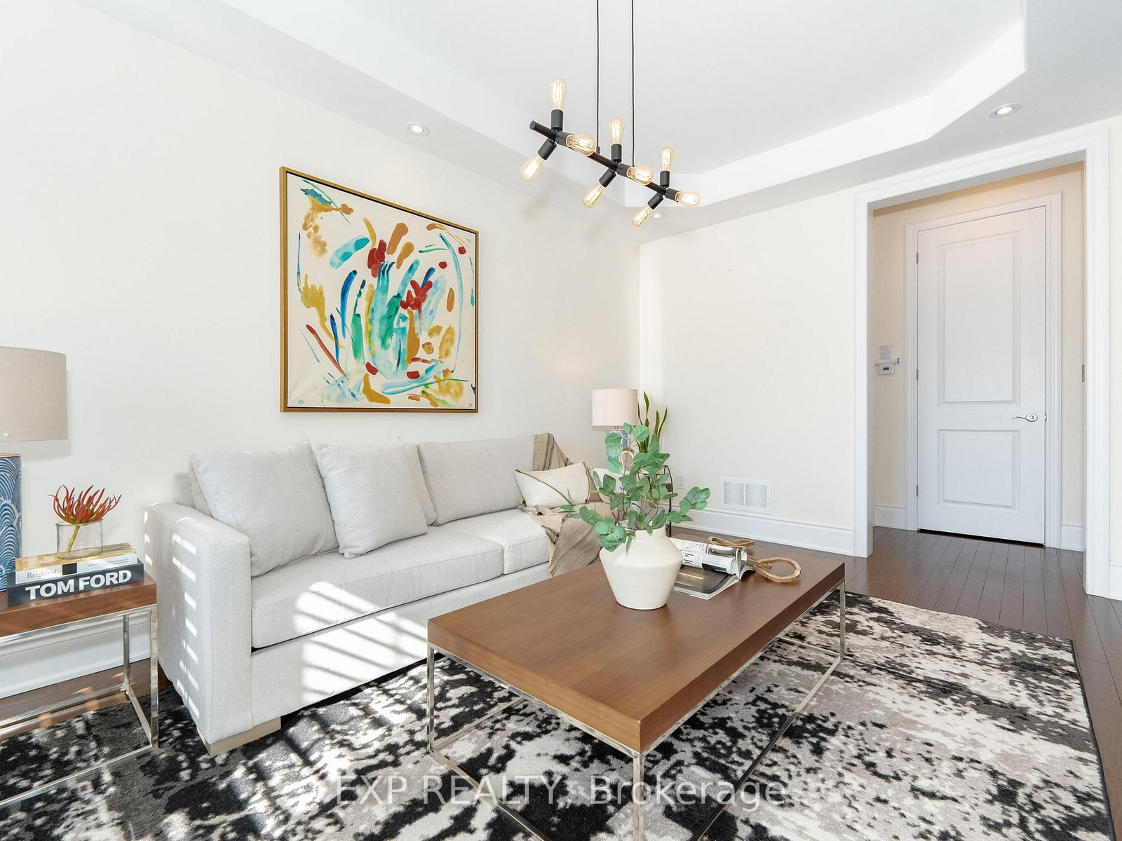 Detached House for sale at 44 Philson Court, Innisfil, Ontario, L0L 1L0 - Cookstown - MLS: N12753388