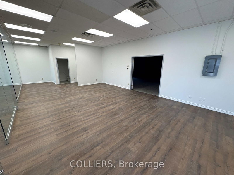 7 - 100 Leek Cres, Richmond Hill, L4B 3E6 | Image 2