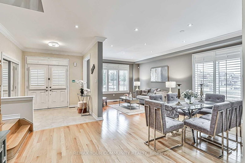 116 Sequin Dr, Richmond Hill, L4E 0L8 | Image 2