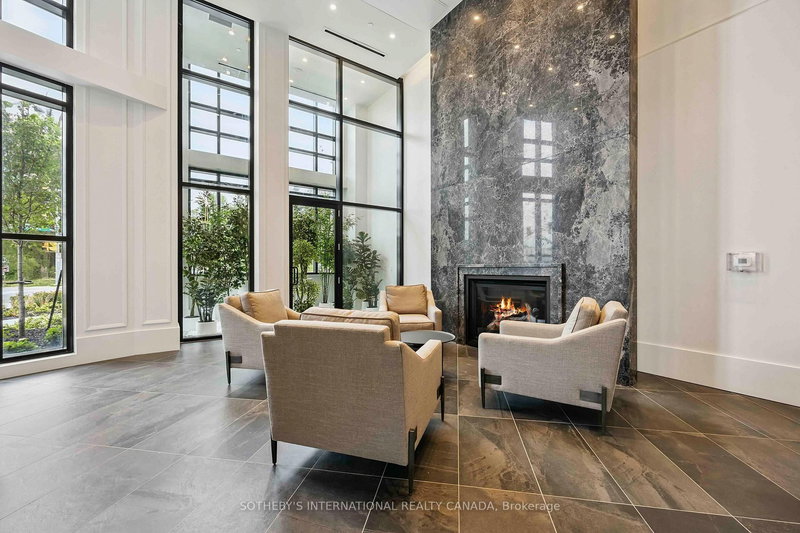 405 - 2075 King Rd, King, L7B 0R6 | Image 3