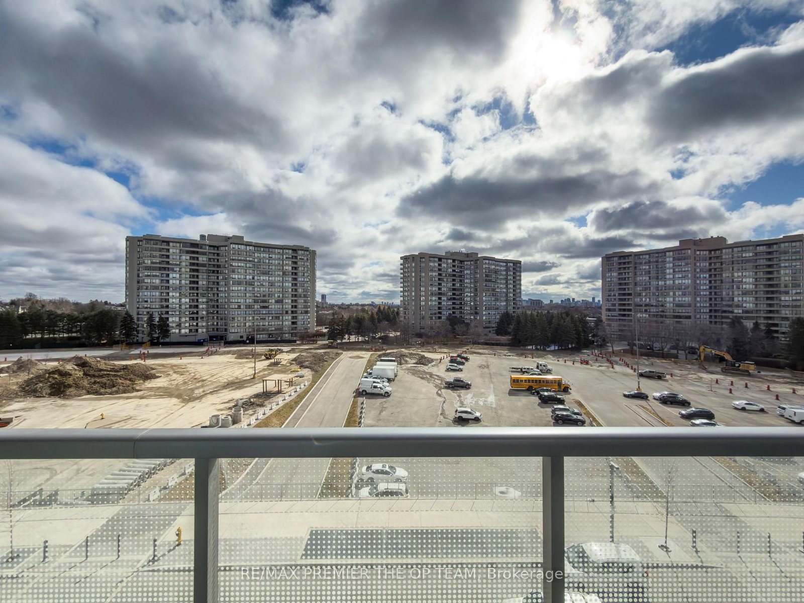 Condo for sale at 403-30 Upper Mall Way, Vaughan, Ontario, L4J 0L7 - Brownridge - MLS: N12758276