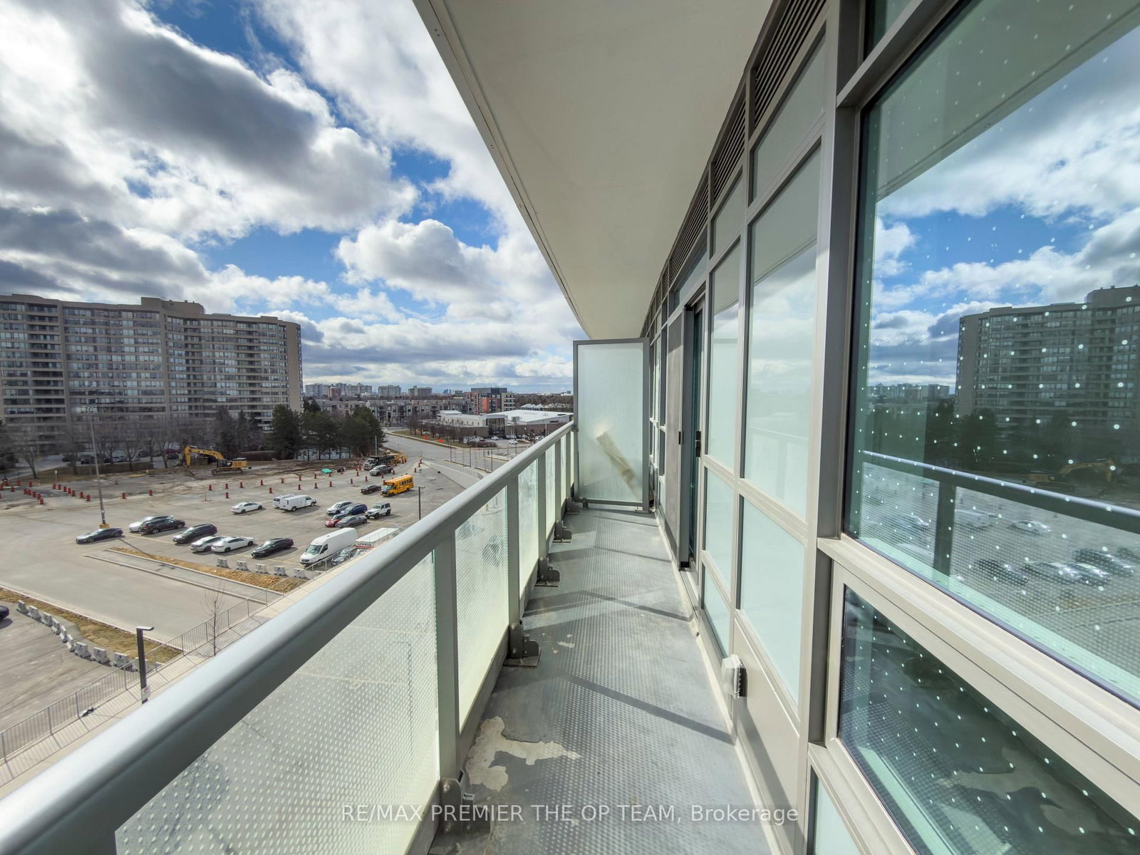 Condo for sale at 403-30 Upper Mall Way, Vaughan, Ontario, L4J 0L7 - Brownridge - MLS: N12758276