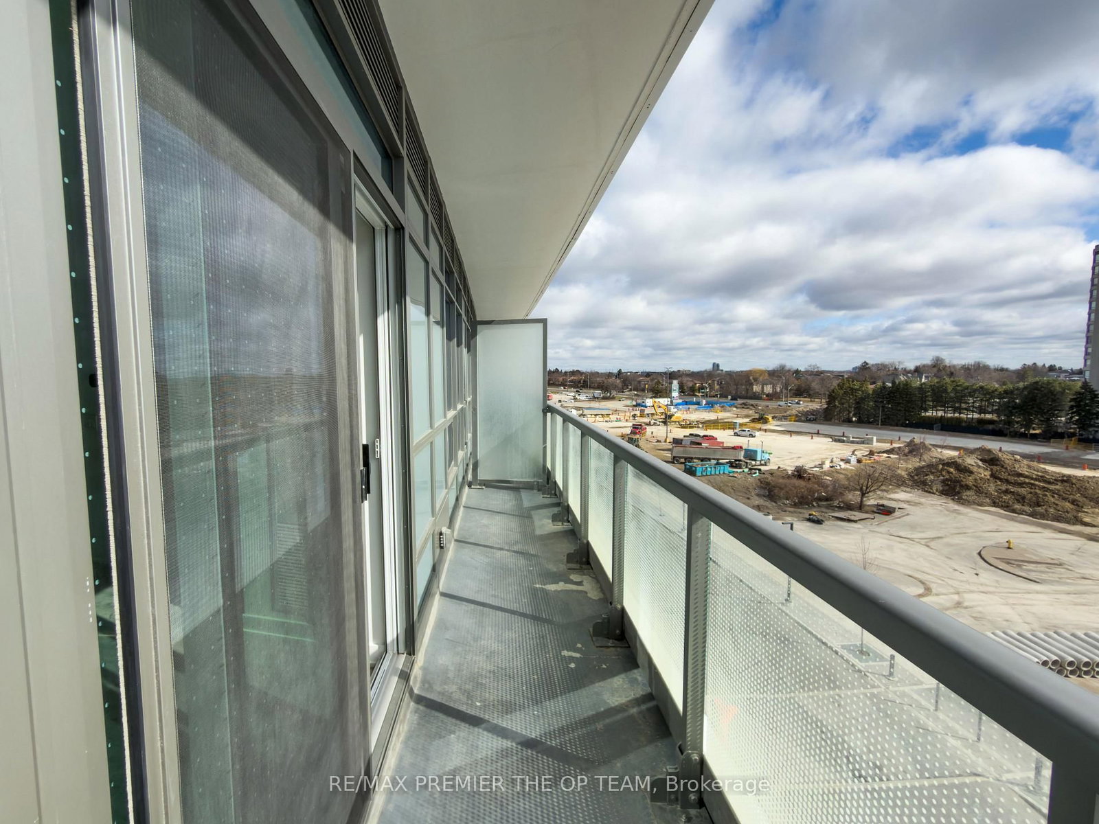 Condo for sale at 403-30 Upper Mall Way, Vaughan, Ontario, L4J 0L7 - Brownridge - MLS: N12758276