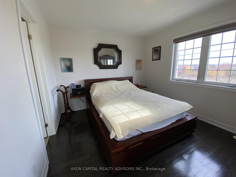 9934 McCowan Rd, Markham, L6C 0M7 | Image 3