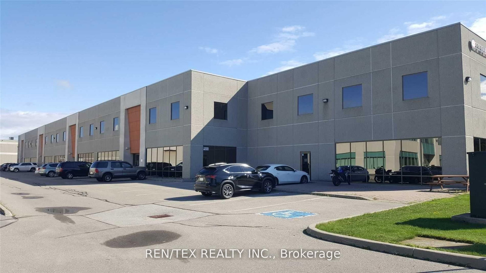 435 Four Valley Drive, Unit 4