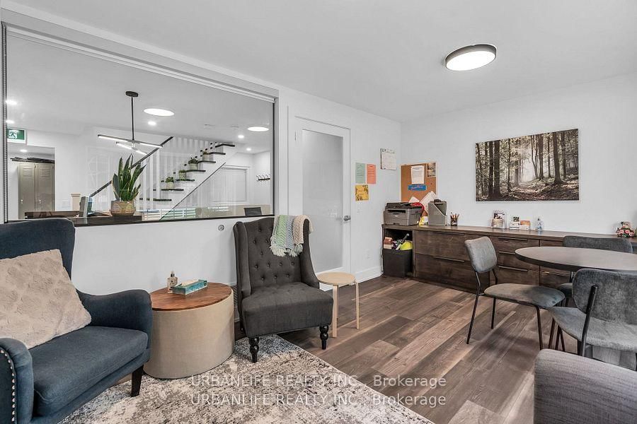 18967 Leslie Street - Photo 20