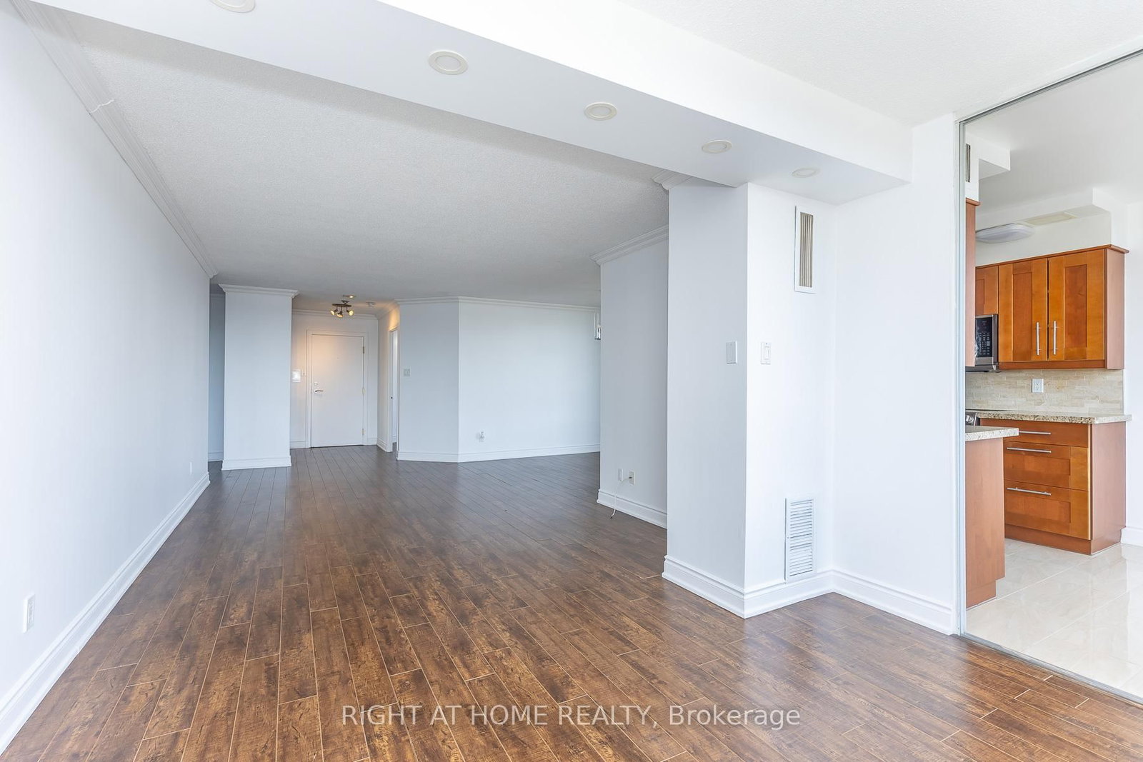 120 Promenade Circle, Unit 1001 - Photo 16