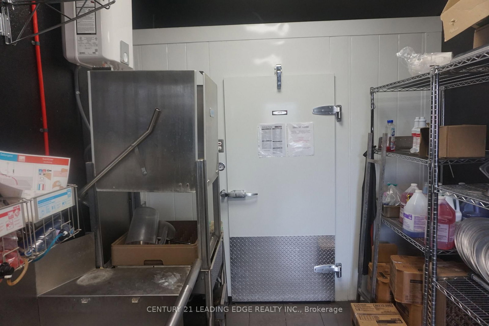 307 Toronto Street S, Unit 5 - Photo 17