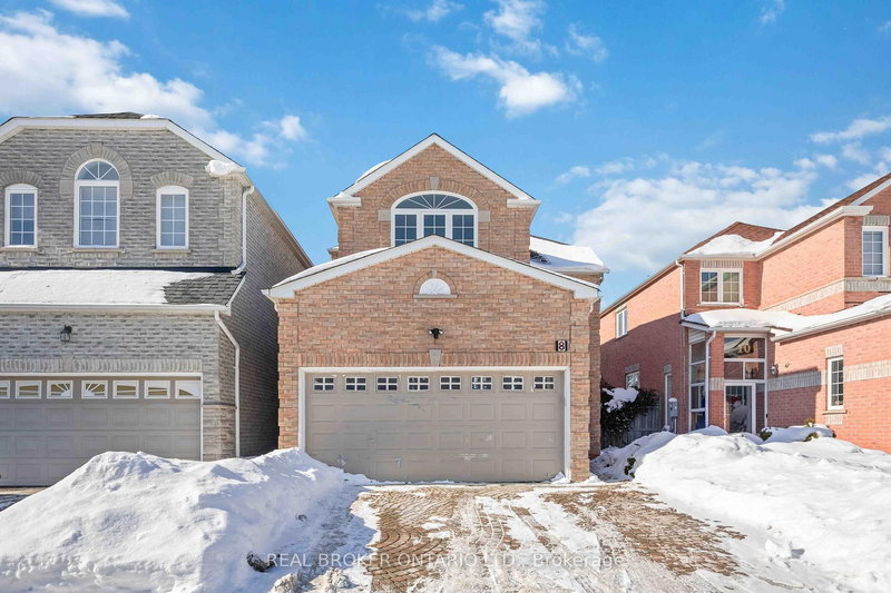 8 Medley Cres, Markham, L3S 4M8 | Image 2