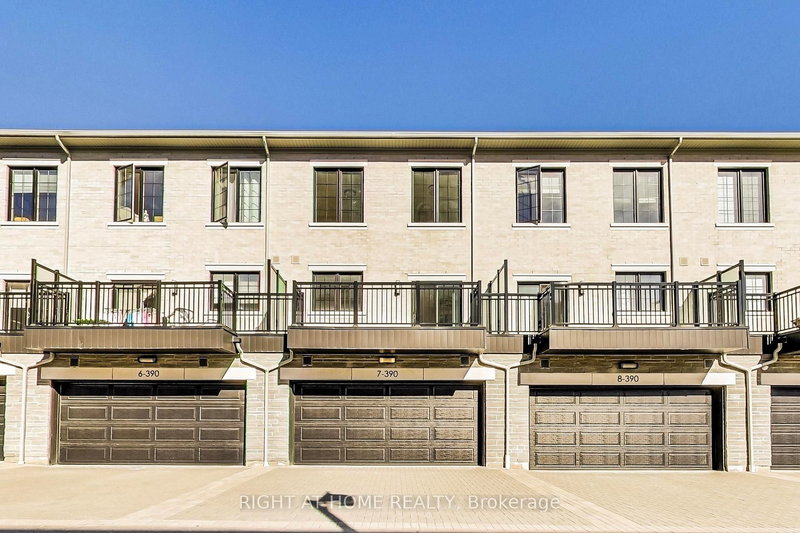 TH7 - 390 Highway 7 E, Richmond Hill, L4B 0G5 | Image 3