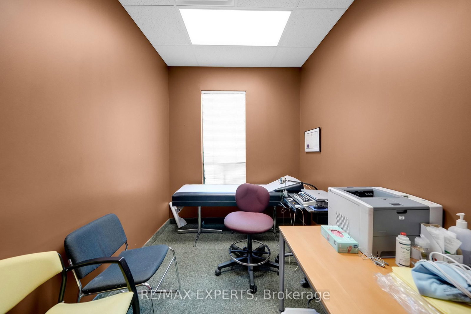 10083 Keele Street, Unit 201 - Photo 9