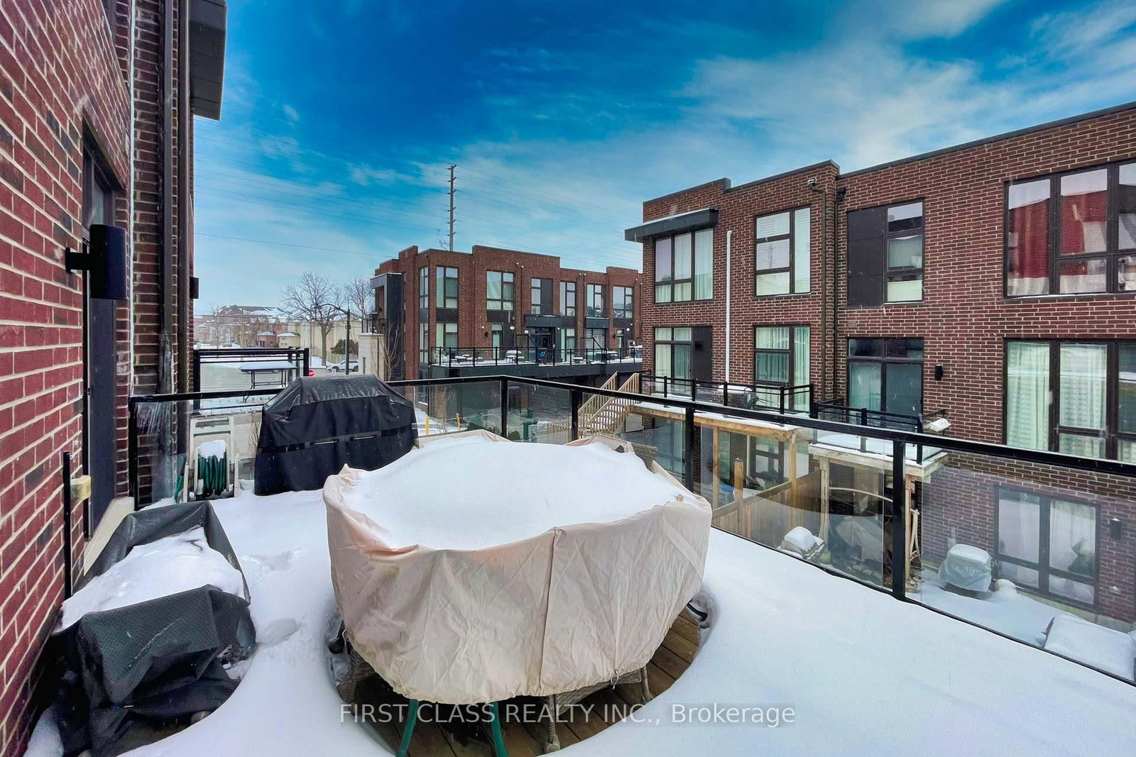 Townhouse for sale at 4 Allerton Road, Vaughan, Ontario, L4J 0K1 - Patterson - MLS: N12762792