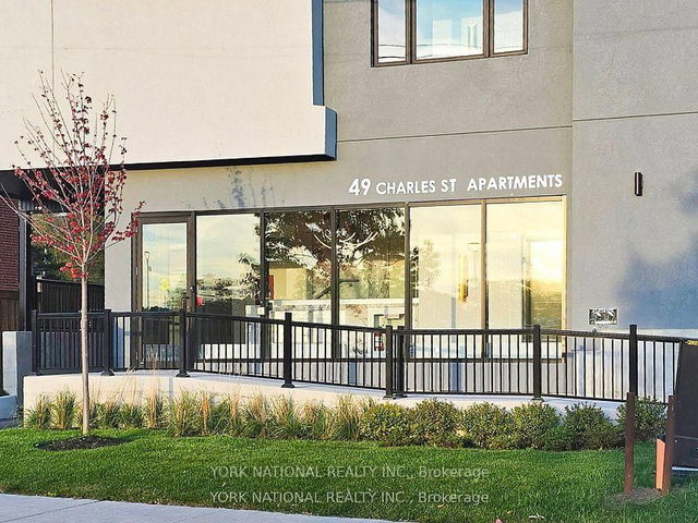 204 - 49 Charles Street
