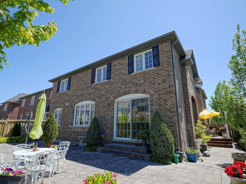 2 Colonel George Mclaren Dr, Markham, L6C 0L3 | Image 2