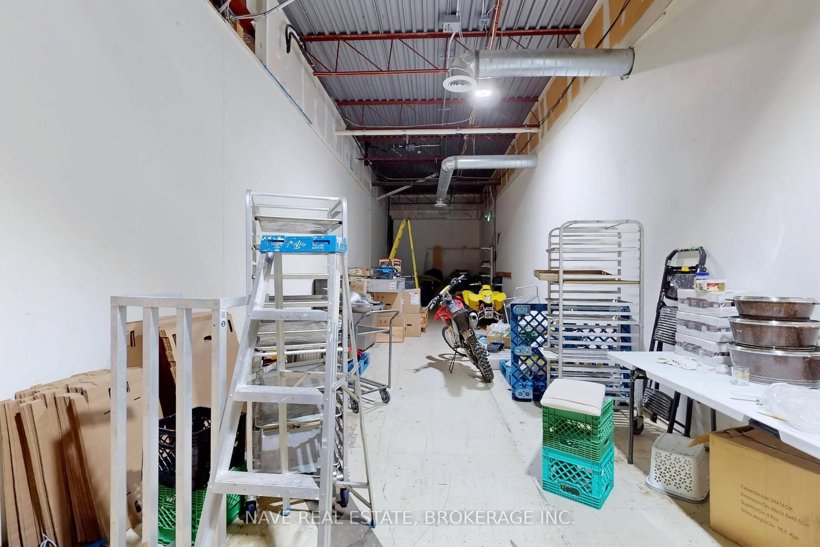 16925 Yonge Street, Unit 12 - Photo 15