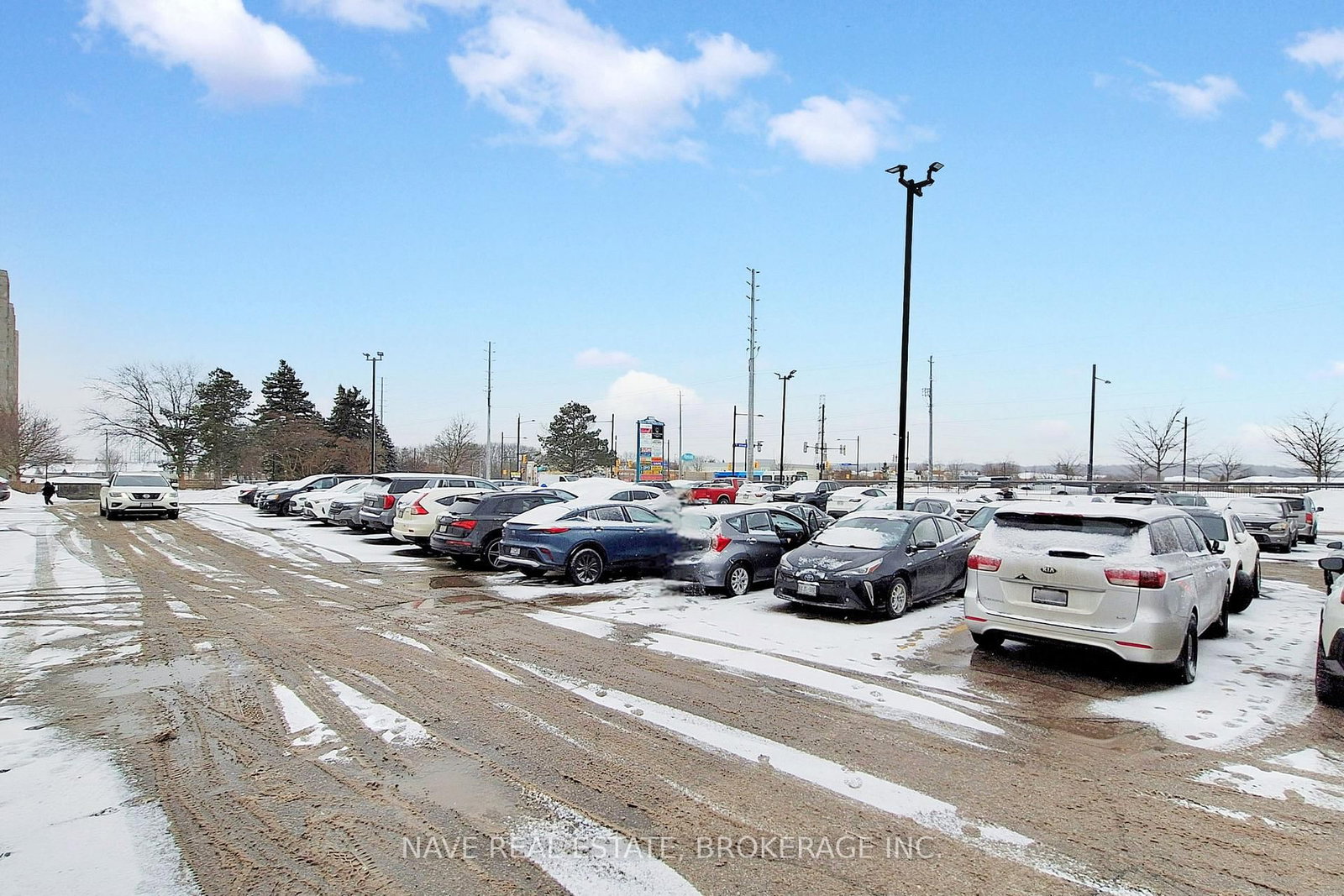 16925 Yonge Street, Unit 12 - Photo 22