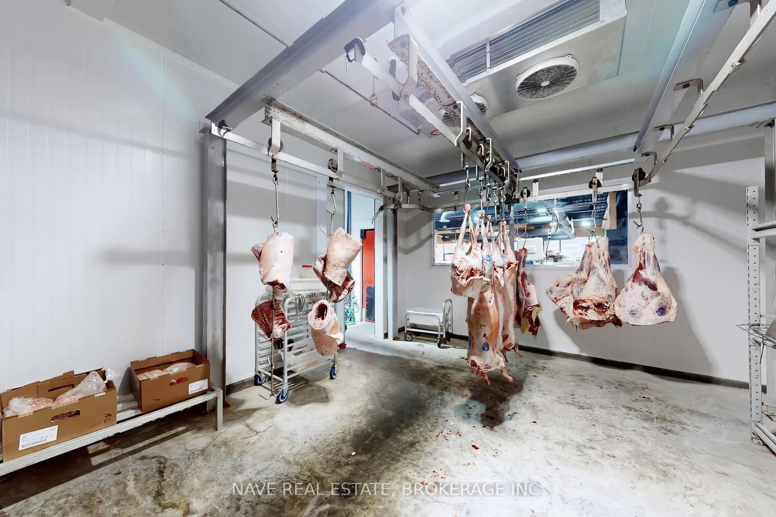 16925 Yonge Street, Unit 14 - Photo 25