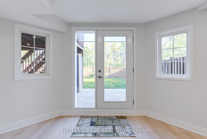 45 Del Francesco Way, Vaughan, L6A 3X1 | Image 3
