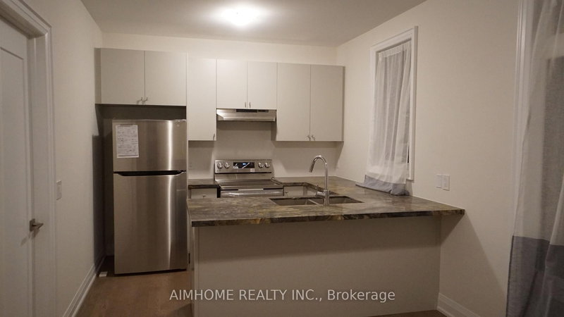 30 callisto Lane, Richmond Hill, L4C 5G9 | Image 3