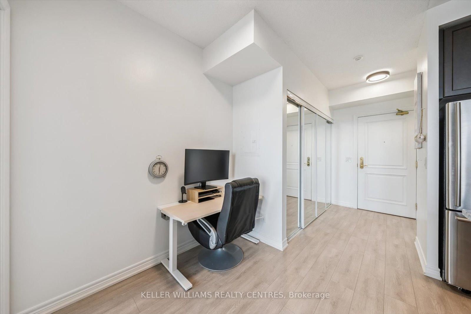 Condo for sale at 902-9245 Jane Street, Vaughan, Ontario, L6A 0J9 - Maple - MLS: N12768106