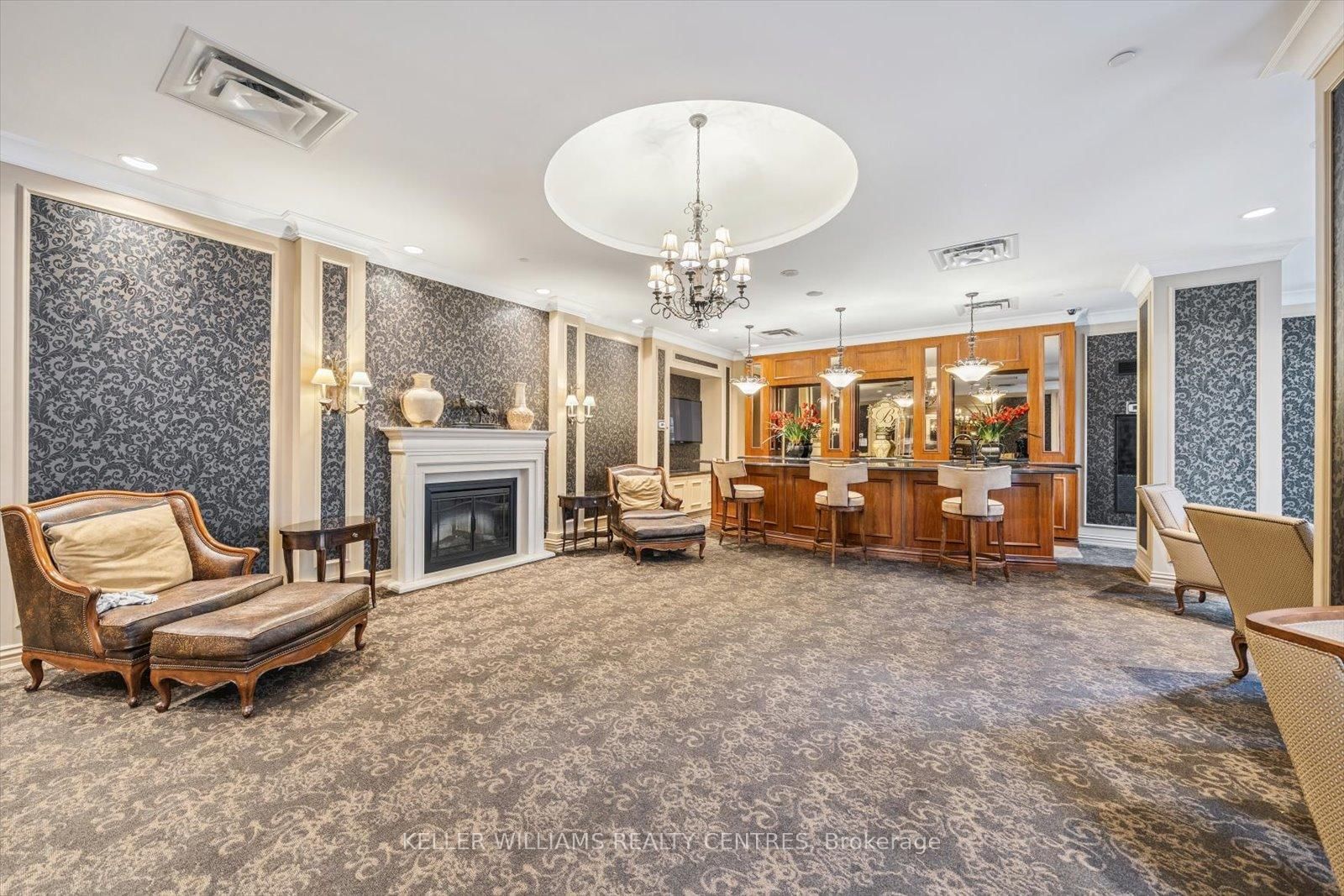 Condo for sale at 902-9245 Jane Street, Vaughan, Ontario, L6A 0J9 - Maple - MLS: N12768106