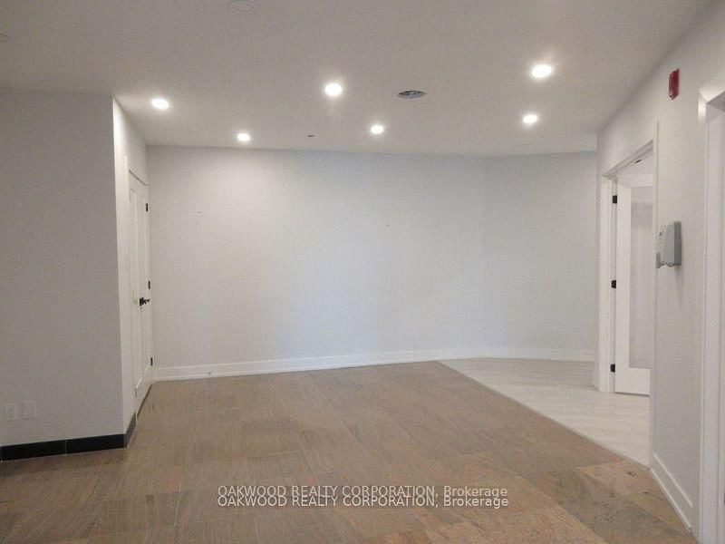 TB 300 - 8000 Jane St, Vaughan, L4K 5B8 | Image 3