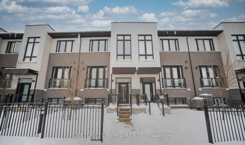 15 Howick Lane, Richmond Hill, L4C 5T1 | Image 3