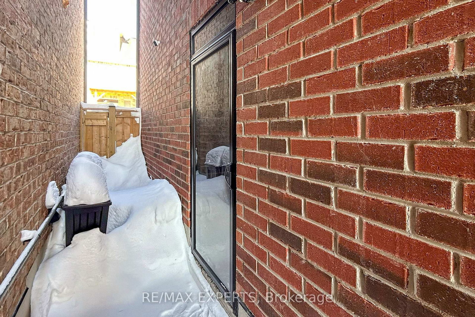 26 Buttonleaf Crescent, Unit BASEMENT - Photo 13