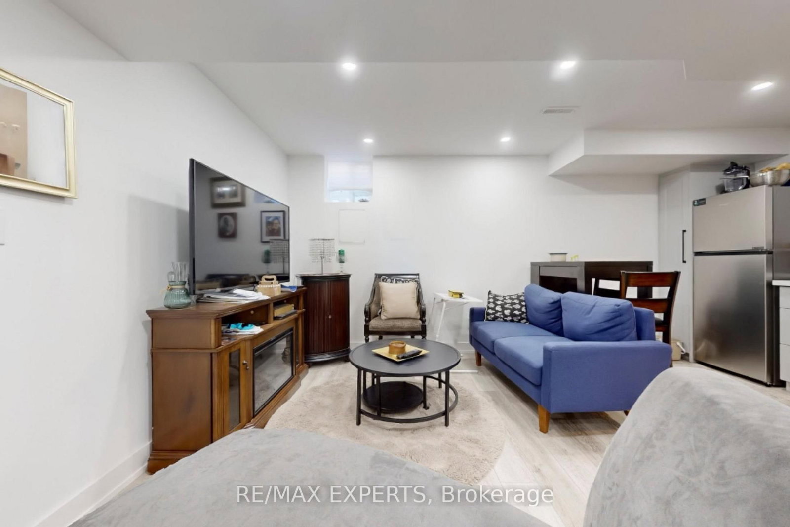 26 Buttonleaf Crescent, Unit BASEMENT - Photo 4