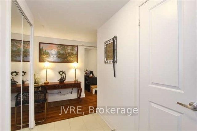 107 - 12 Woodstream Blvd, Vaughan, L4L 8C3 | Image 2