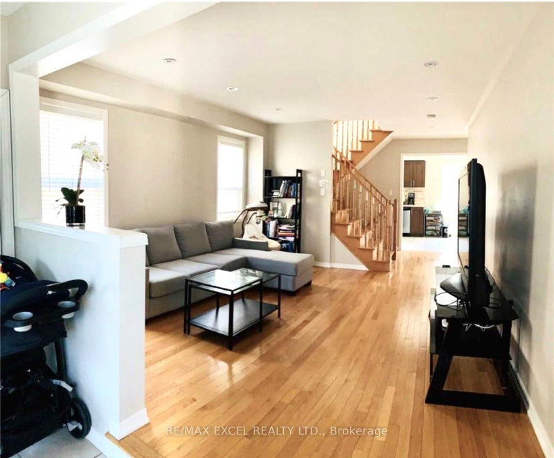 87 Rosario Dr, Vaughan, L4H 0M7 | Image 2