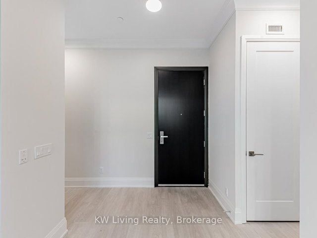 102 - 18 Water Walk Drive