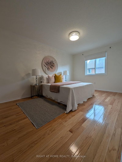 158 Hollywood hill Circle • Vaughan, ON photo 9